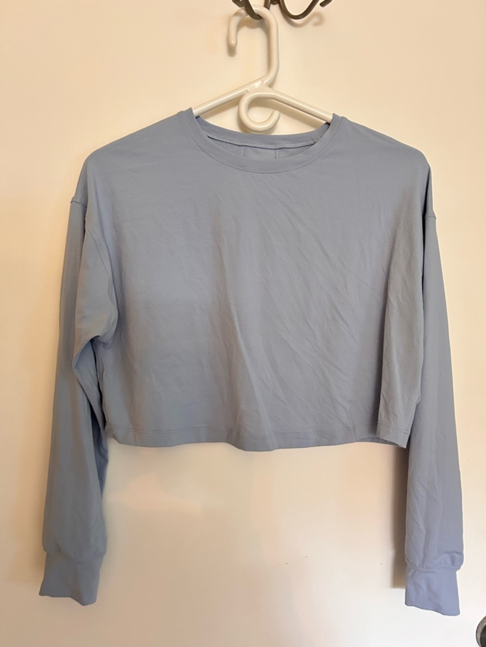 Lululemon cropped long sleeve